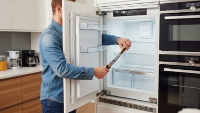Einbaukühlschrank ausbauen: Schritt-für-Schritt-Anleitung